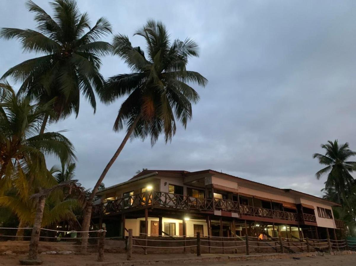 Seaside Travellers Inn Kinarut Zewnętrze zdjęcie