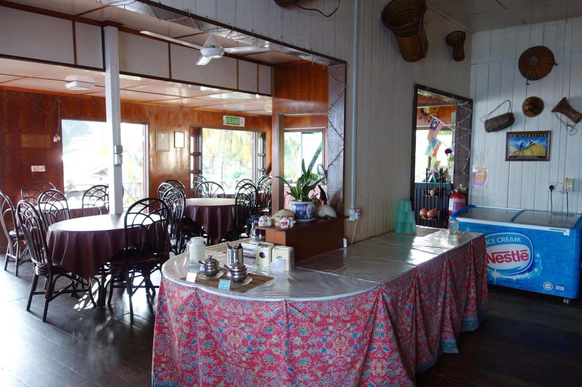 Seaside Travellers Inn Kinarut Zewnętrze zdjęcie