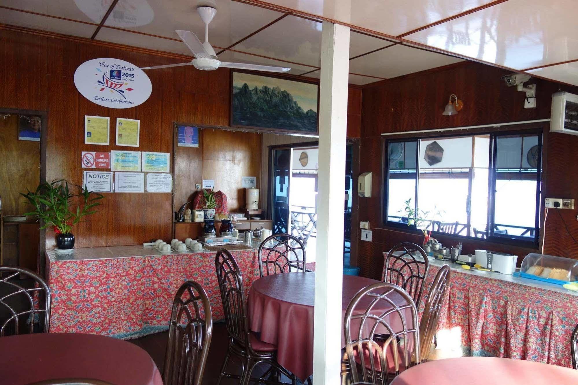 Seaside Travellers Inn Kinarut Zewnętrze zdjęcie